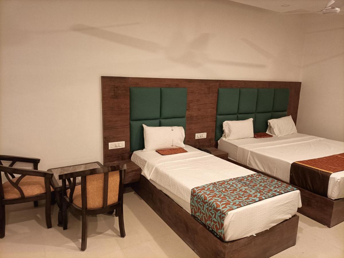 Hotel Tark Inn Near Igi Airport New Delhi Luaran gambar