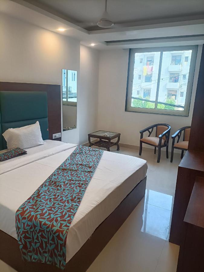 Hotel Tark Inn Near Igi Airport New Delhi Luaran gambar