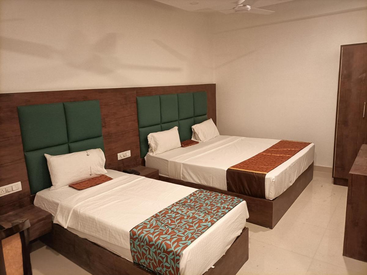 Hotel Tark Inn Near Igi Airport New Delhi Luaran gambar