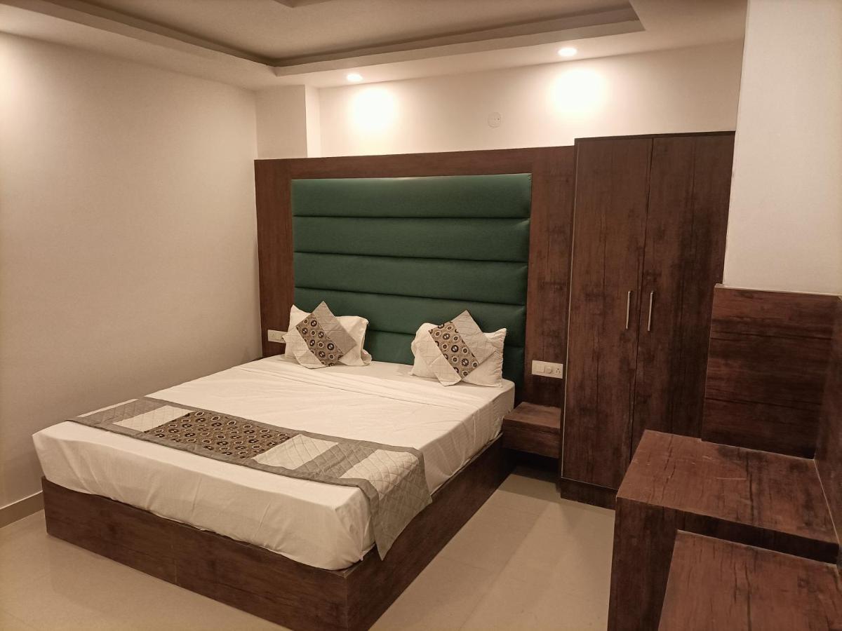Hotel Tark Inn Near Igi Airport New Delhi Luaran gambar