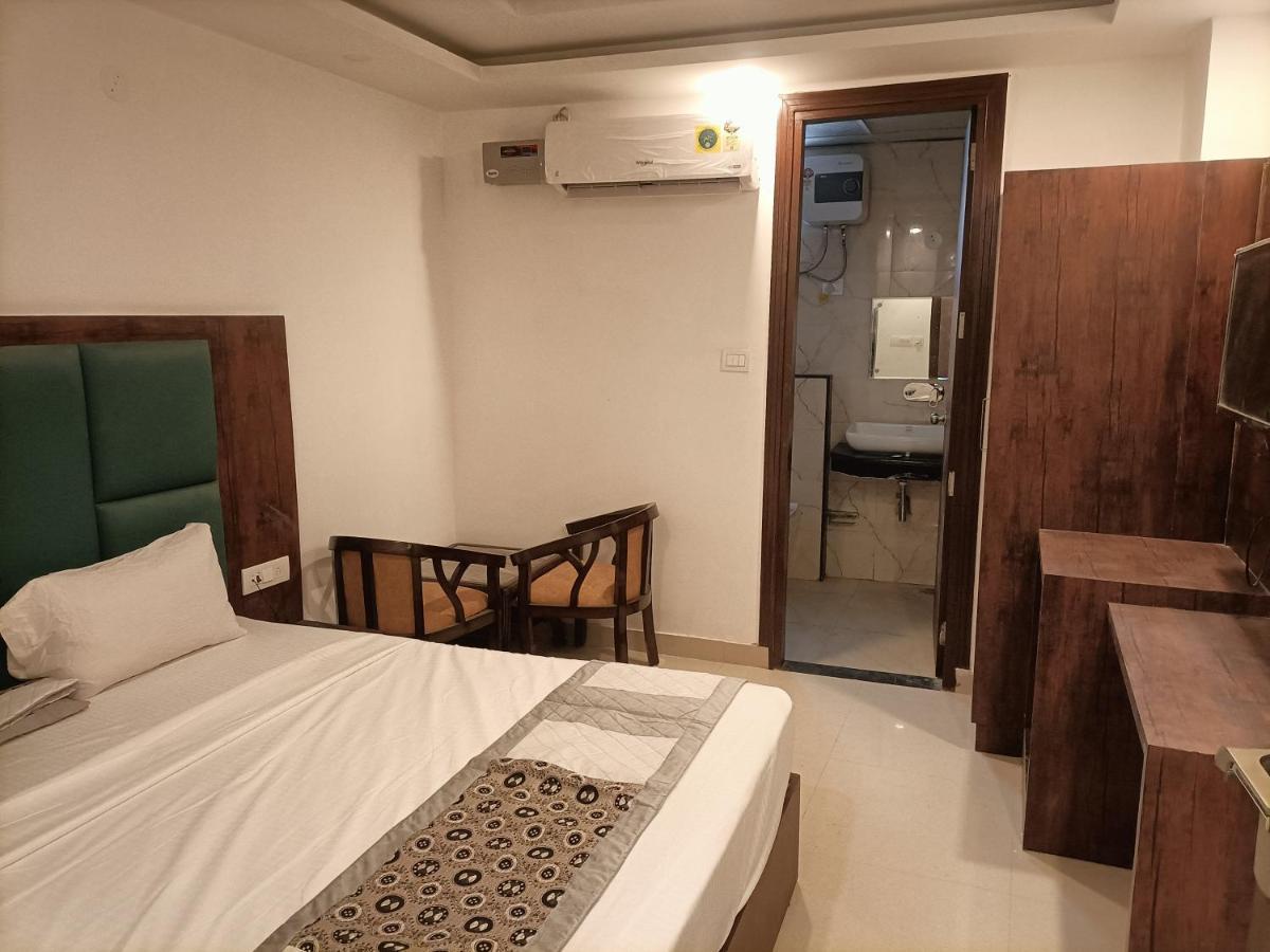 Hotel Tark Inn Near Igi Airport New Delhi Luaran gambar