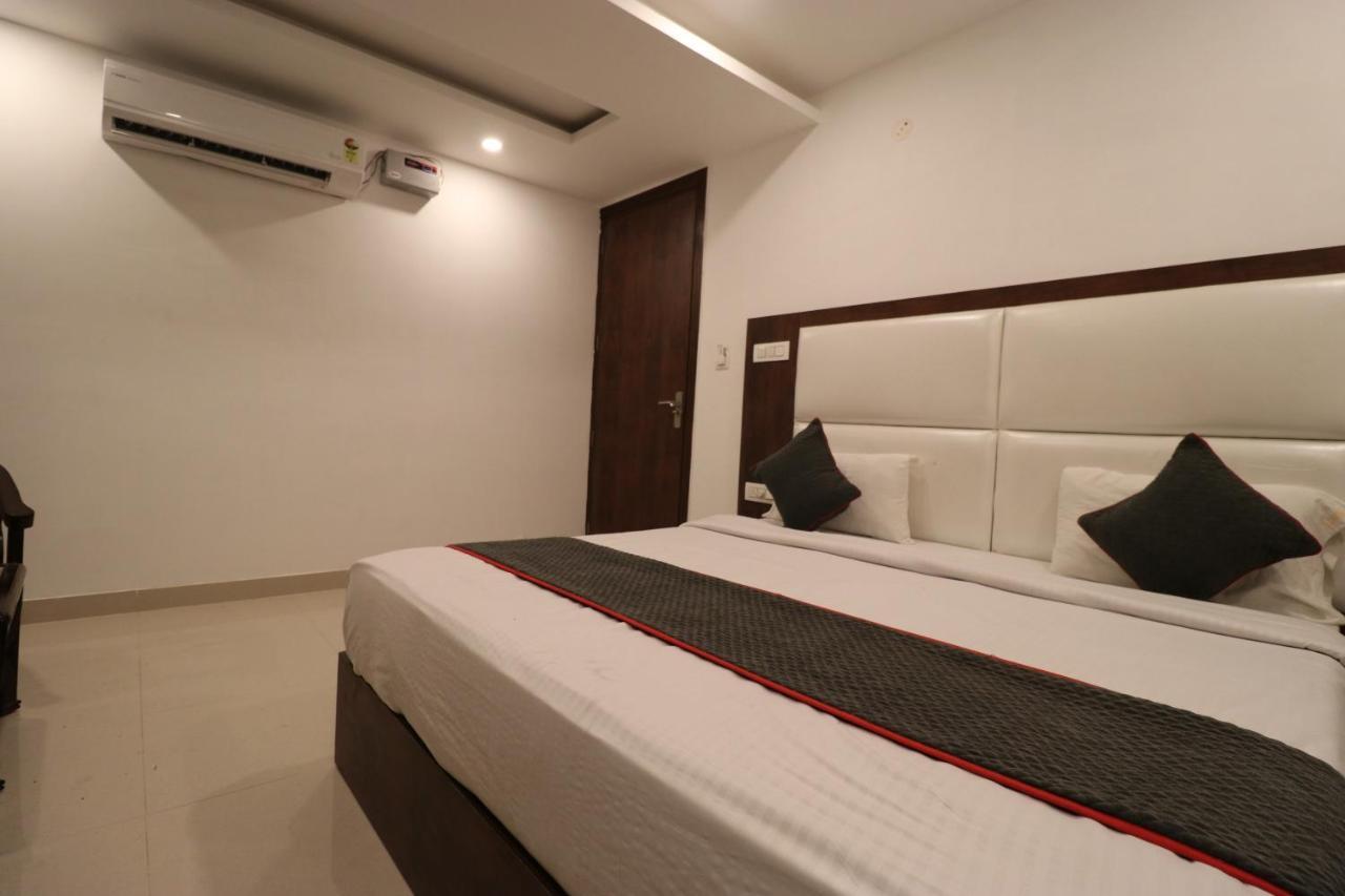 Hotel Tark Inn Near Igi Airport New Delhi Luaran gambar